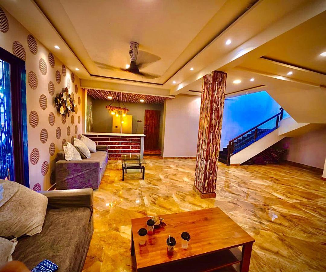 Aaradhya Villa 5 Bhk Ovala Thane Kolshet Buitenkant foto