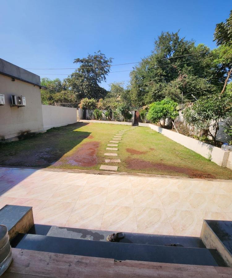 Aaradhya Villa 5 Bhk Ovala Thane Kolshet Buitenkant foto
