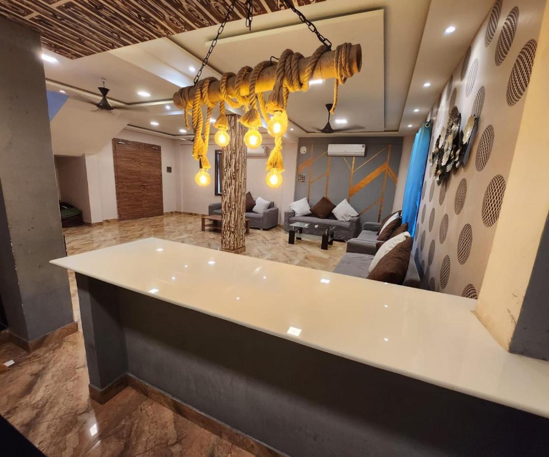 Aaradhya Villa 5 Bhk Ovala Thane Kolshet Buitenkant foto